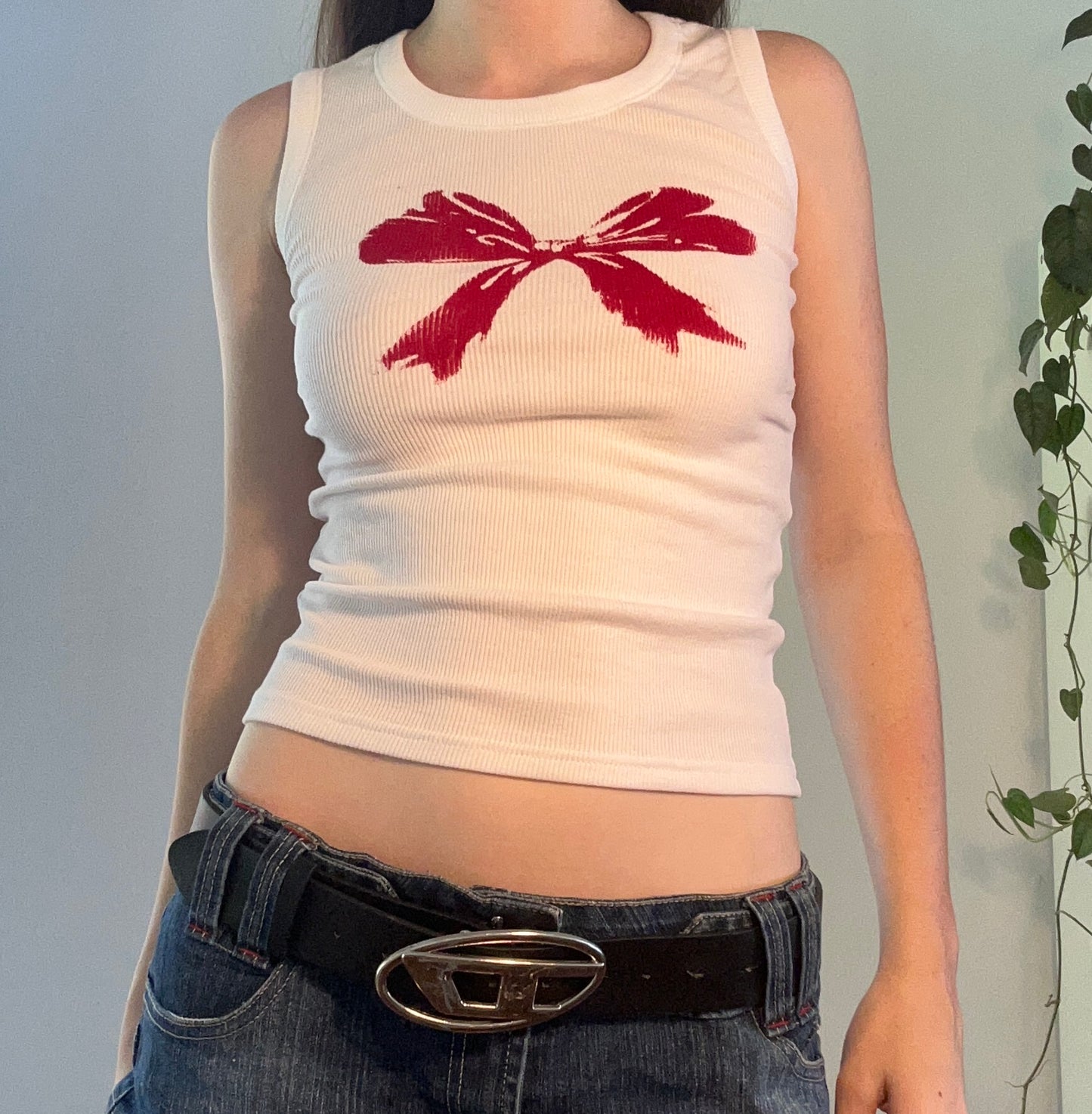 The Bow tank top in red